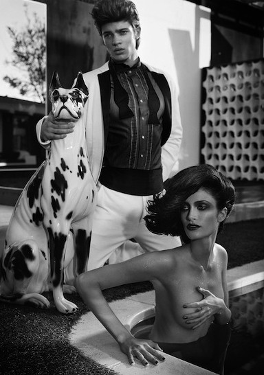 Тони Дюран. Чёрно белые фото в жанре ню