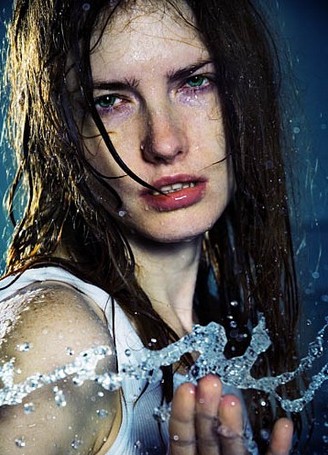 Странная эротическая фотосессия