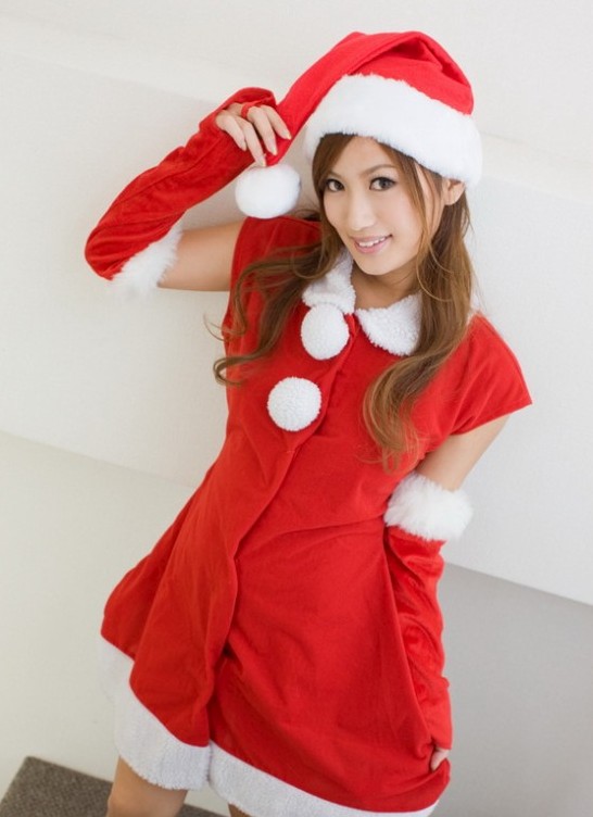 Фото эротика: Азиатская снегурочка Rio Fujisaki