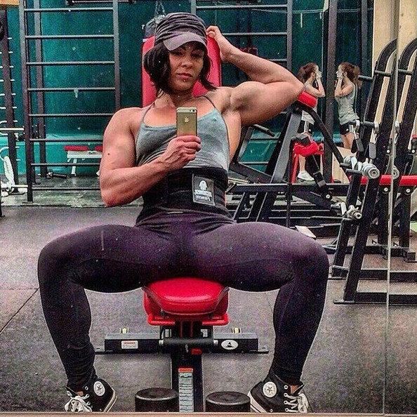 Фото: Мощная женщина