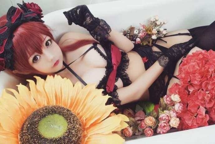 Фото: Китайская косплеерша Loluuuuuu