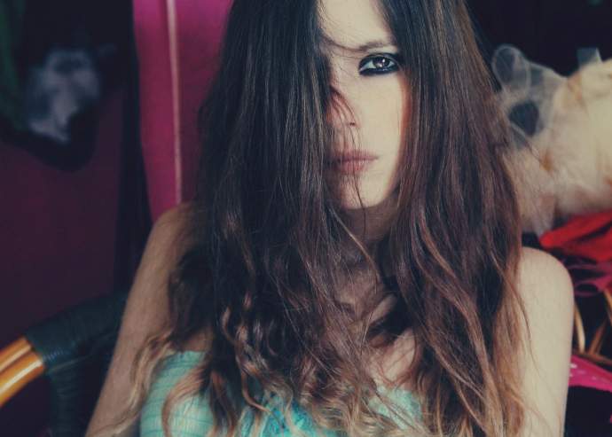 Фото: Ню-автопортреты итальянской поэтессы