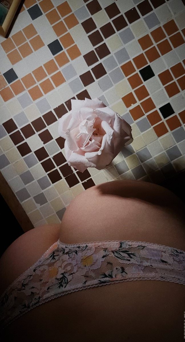 Фото: Роскошные попы на 04/08/21