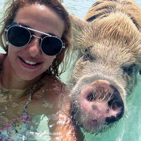 Фото: Забавные девчушки на 16/08/21