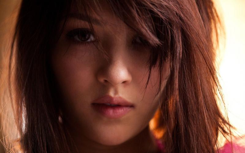 Грустное лицо девочки