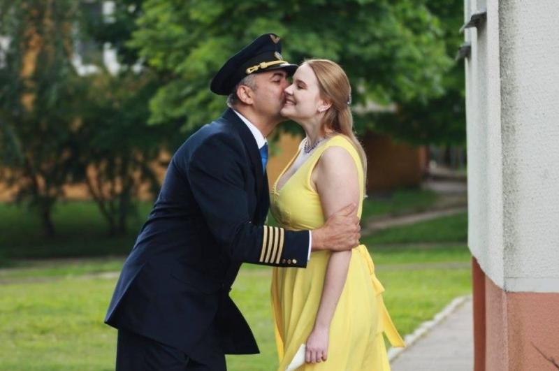 Девушка с глазами цвета неба