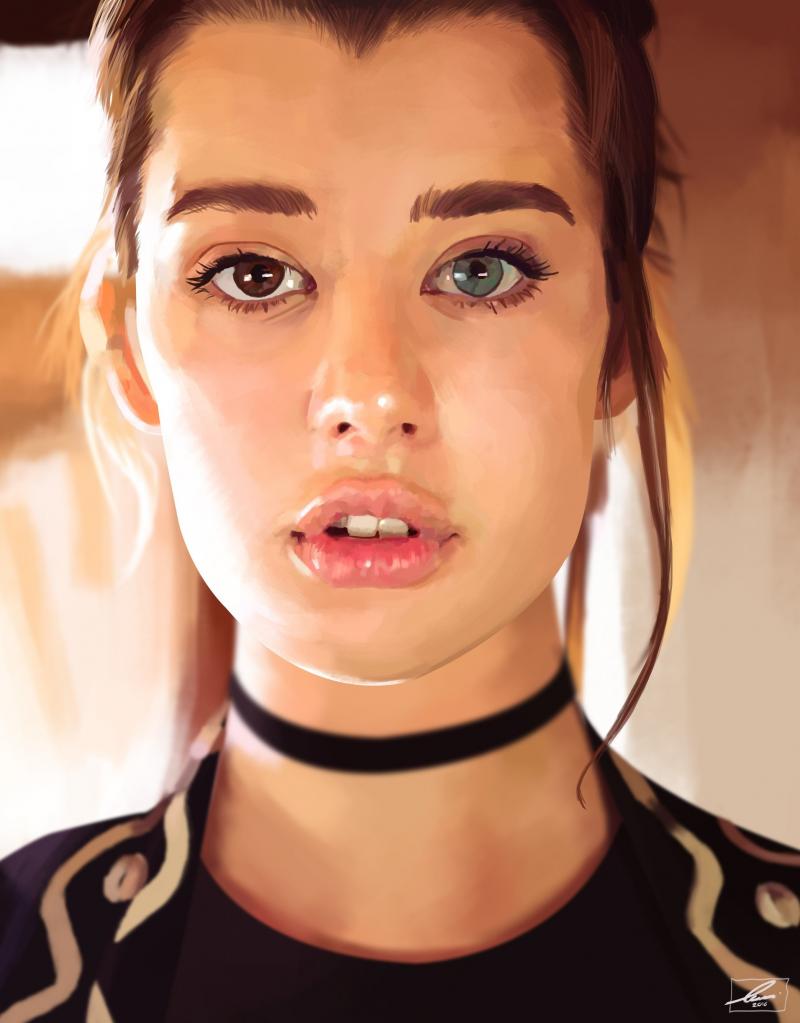 Девушка с разными глазами