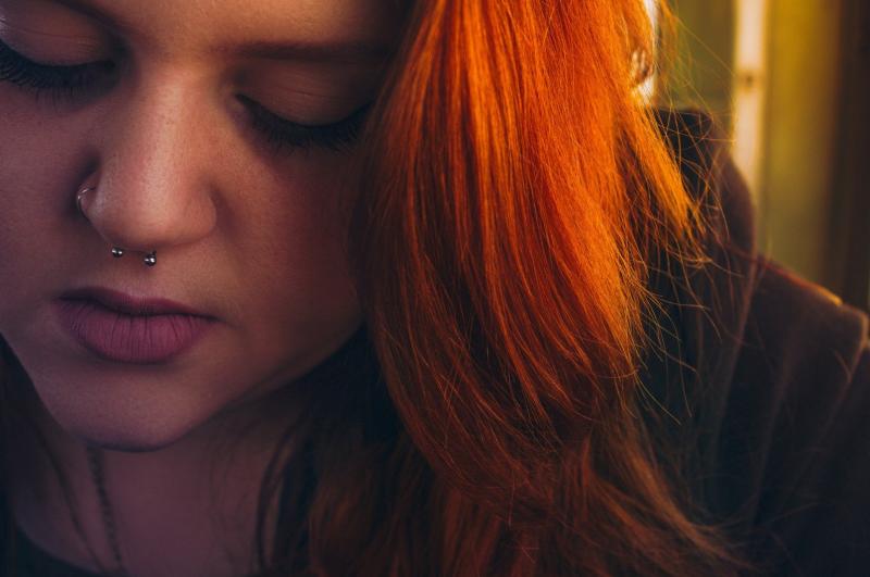 Девушки с пирсингом в носу