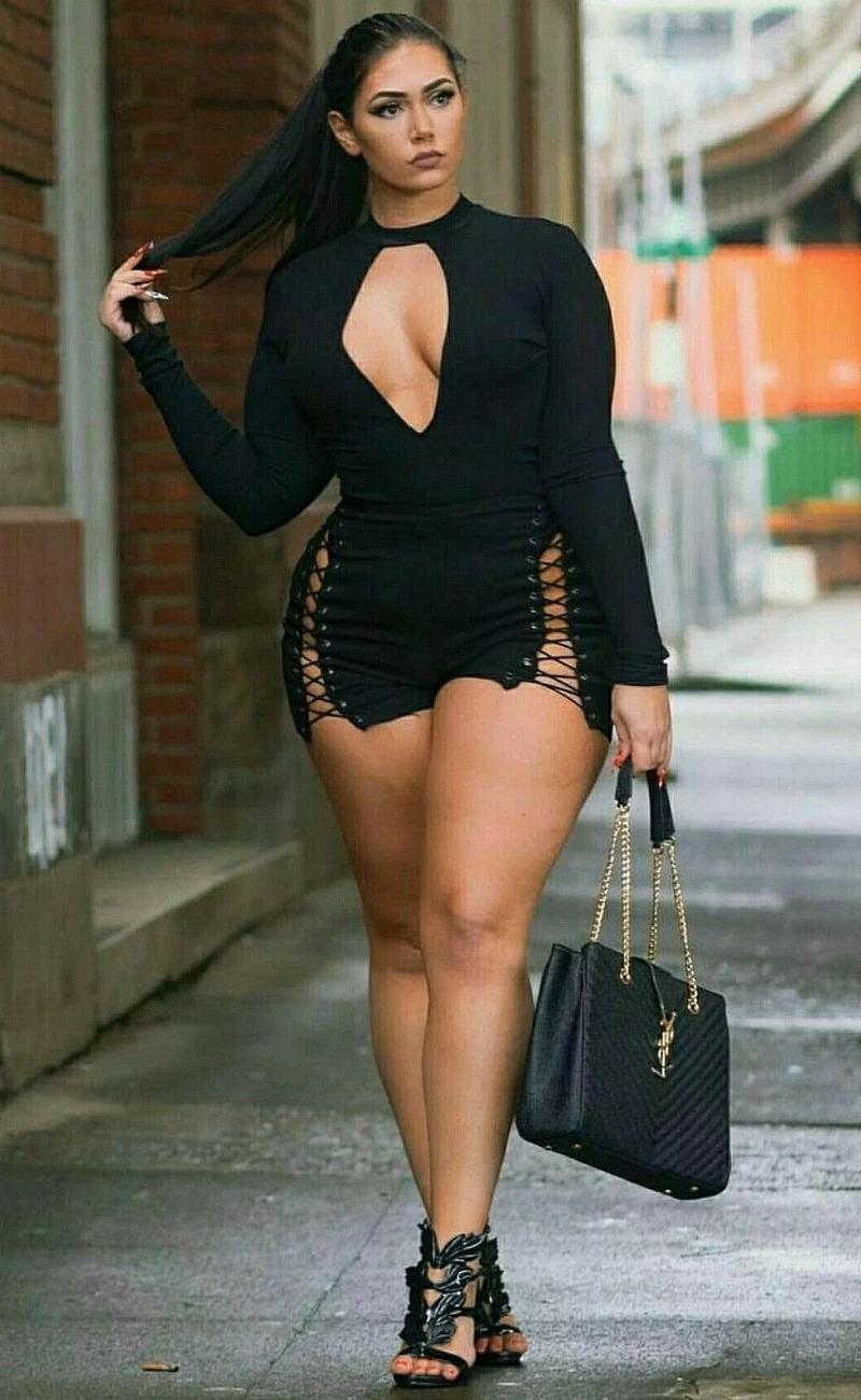 Пышные бабы