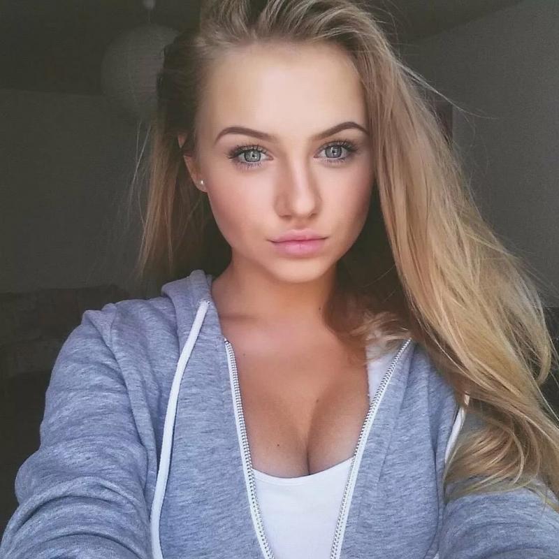 Шикарные девки