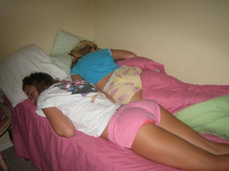 Спящие бабы