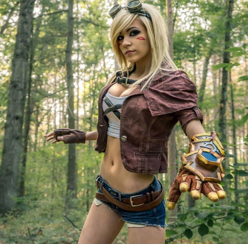 Зомби девушки. Потрясающие ужасающие фото.