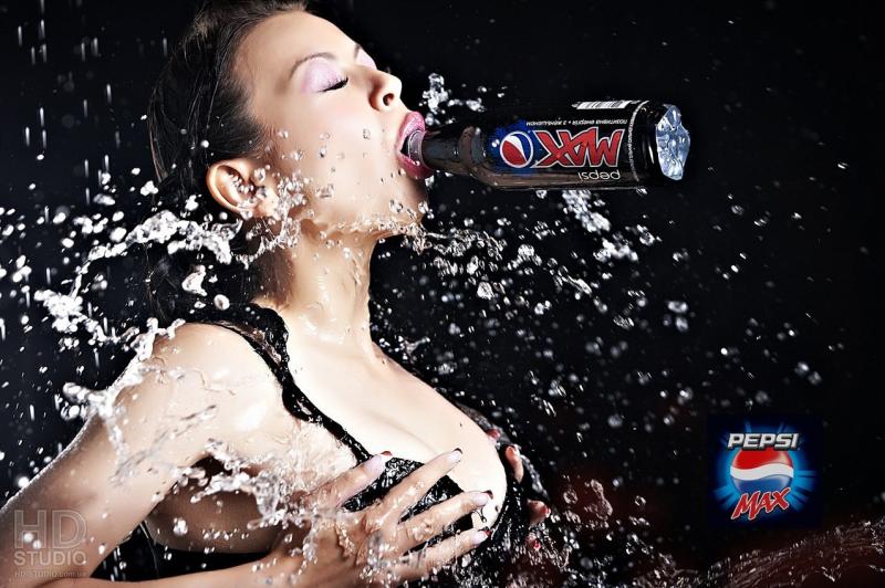 Девушки с энергетиками