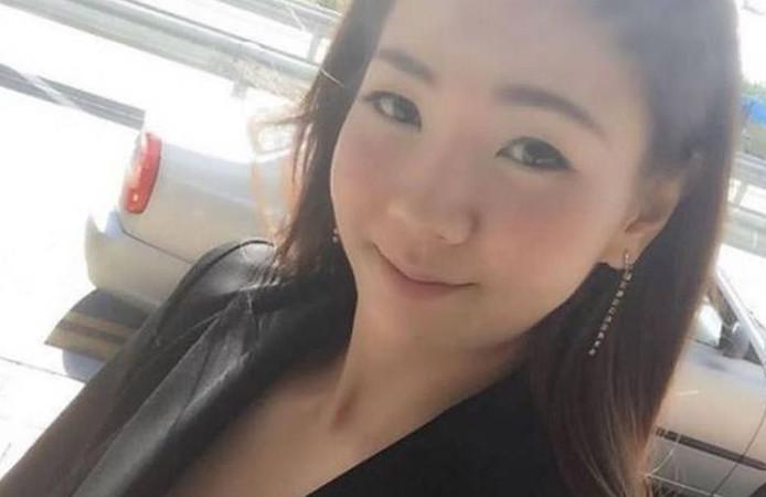 Фото: Милая и накаченная азиатка