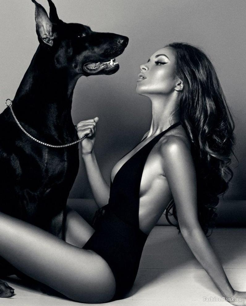 Красивые девушки с животными ( 35 фото )