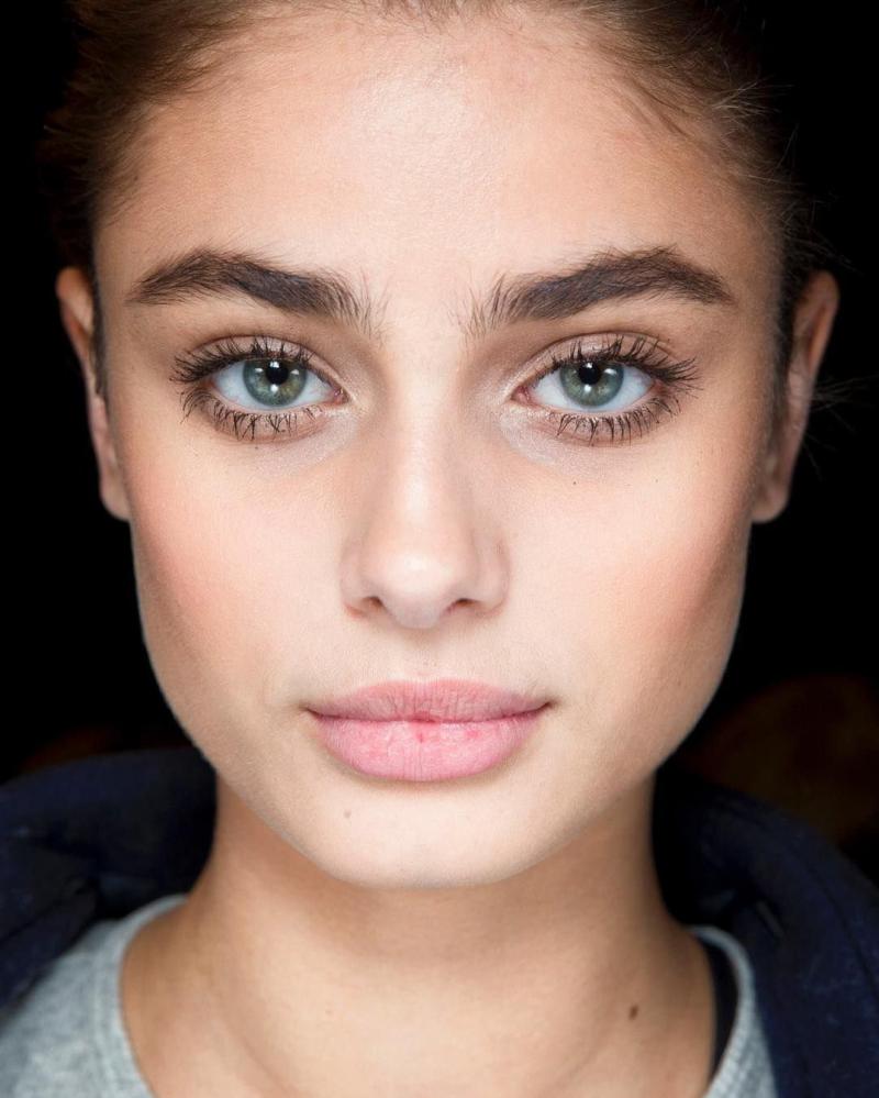 Красивые Естественные брови