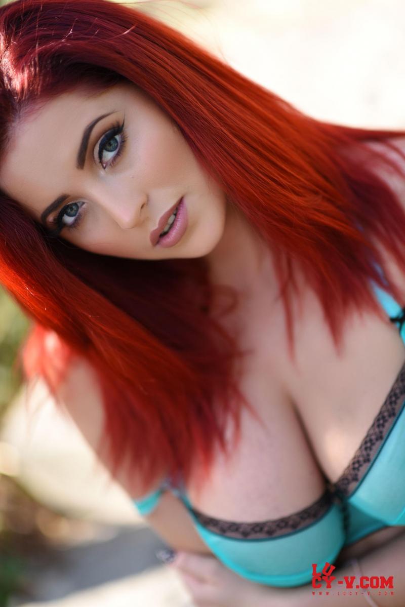 Красивые рыжие волосы