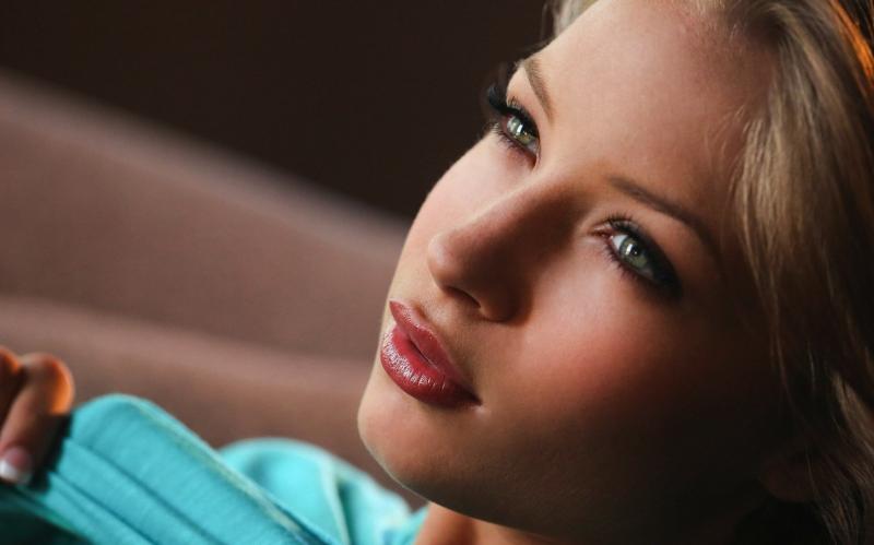 Лицо человека девочки