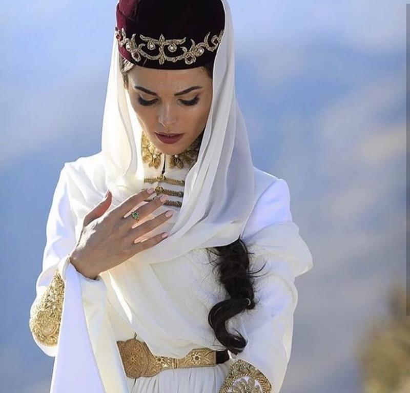 Самый красивый народ на Кавказе