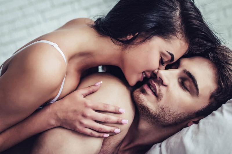 Страстная любовь мужчины и женщины