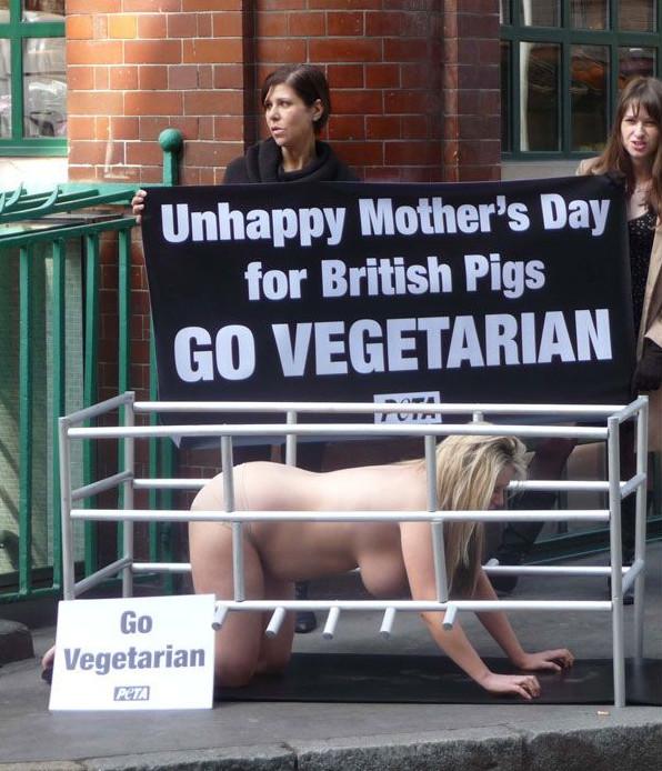 Фото: PETA в Лондоне