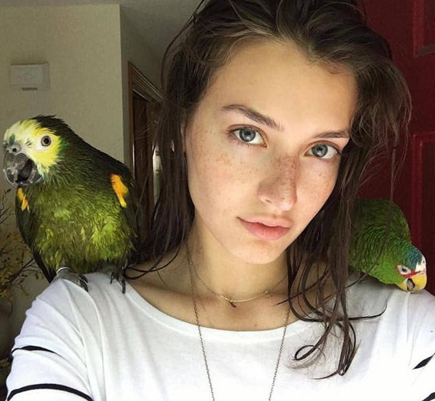 Фото: Девушки с естественной красотой