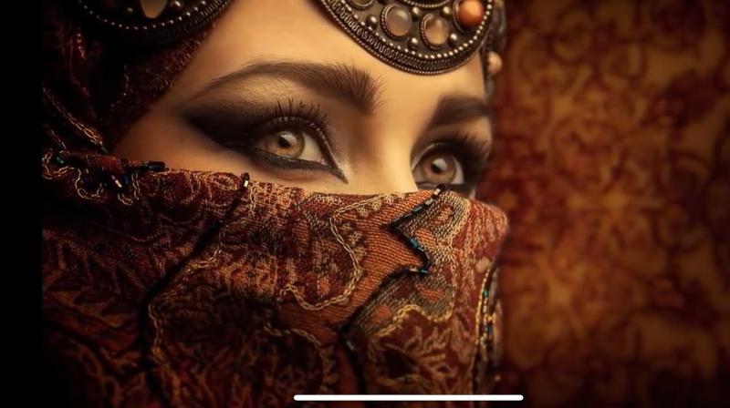 Усходнія вочы дзяўчат (45 фота)