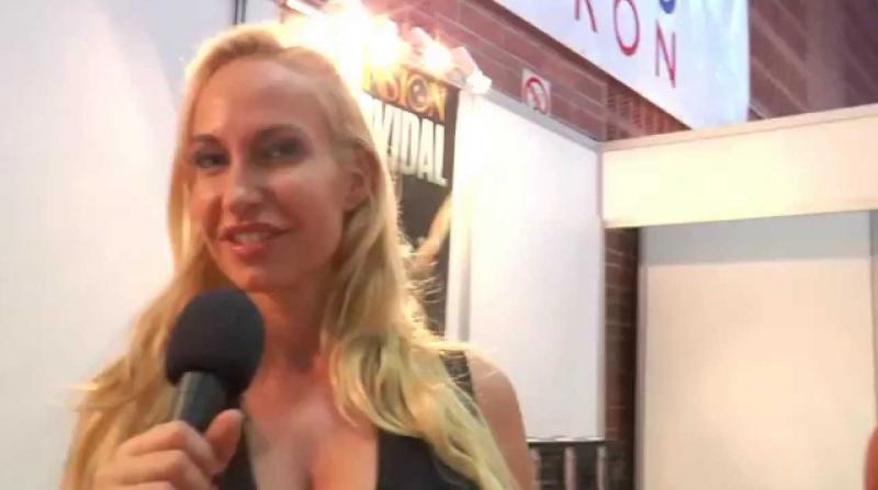 Модель - Sophie Evans (29 фото)