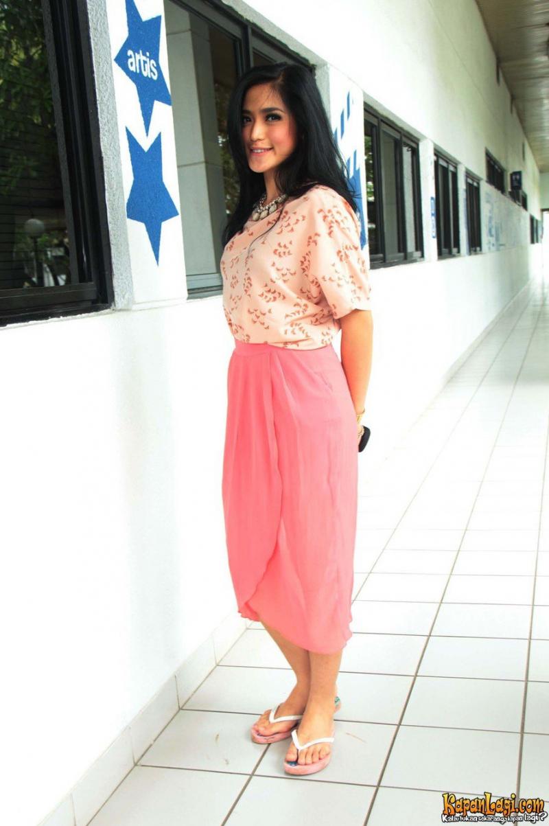 Фото - Модель:  Jessica Lincoln