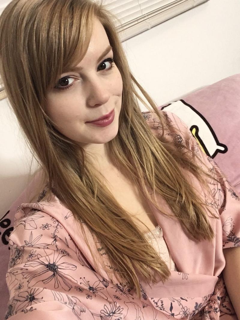 Фото - Модель:  Dolly Leigh