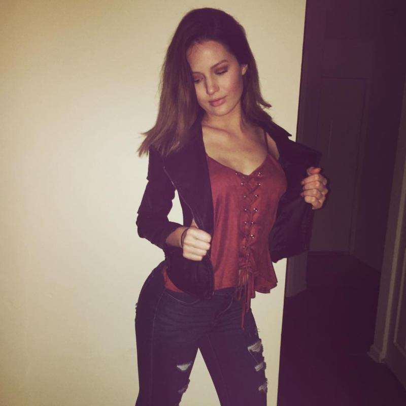 Фото - Модель:  Summer Hart