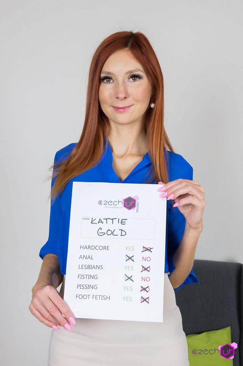 Фото - Модель:  Kattie Gold