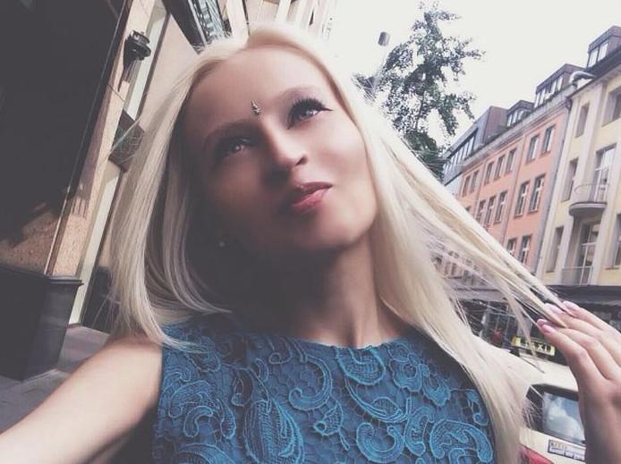 Фото: «Российская Барби» Юлия Кригер заявляет о натуральности собственной красоты