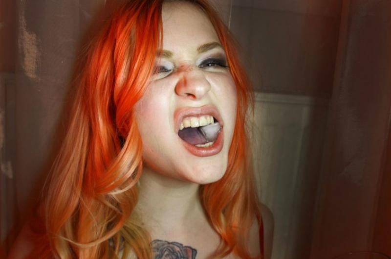 Фото: Рыжая стерва