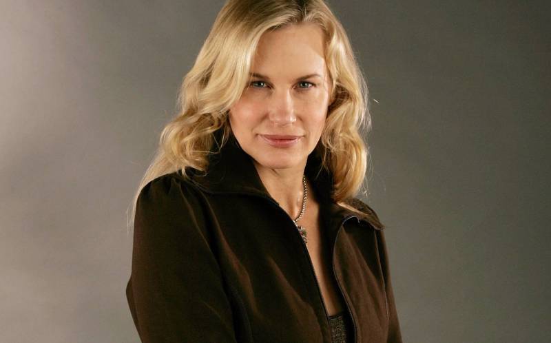 Фото - Модель:  Darryl Hanah