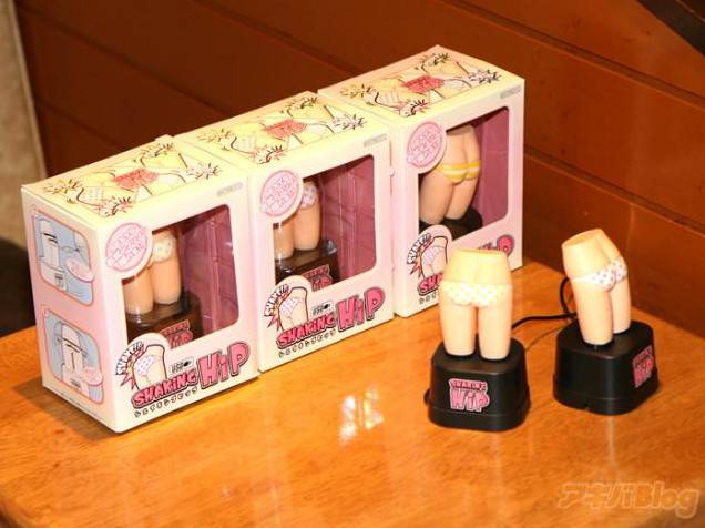 Фото: Полуголый ресторан