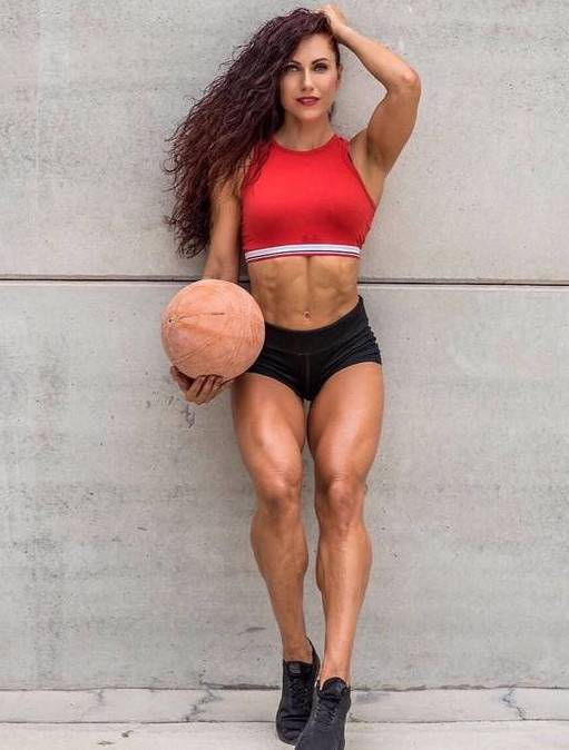 Фото: Спортсменки и просто красавицы