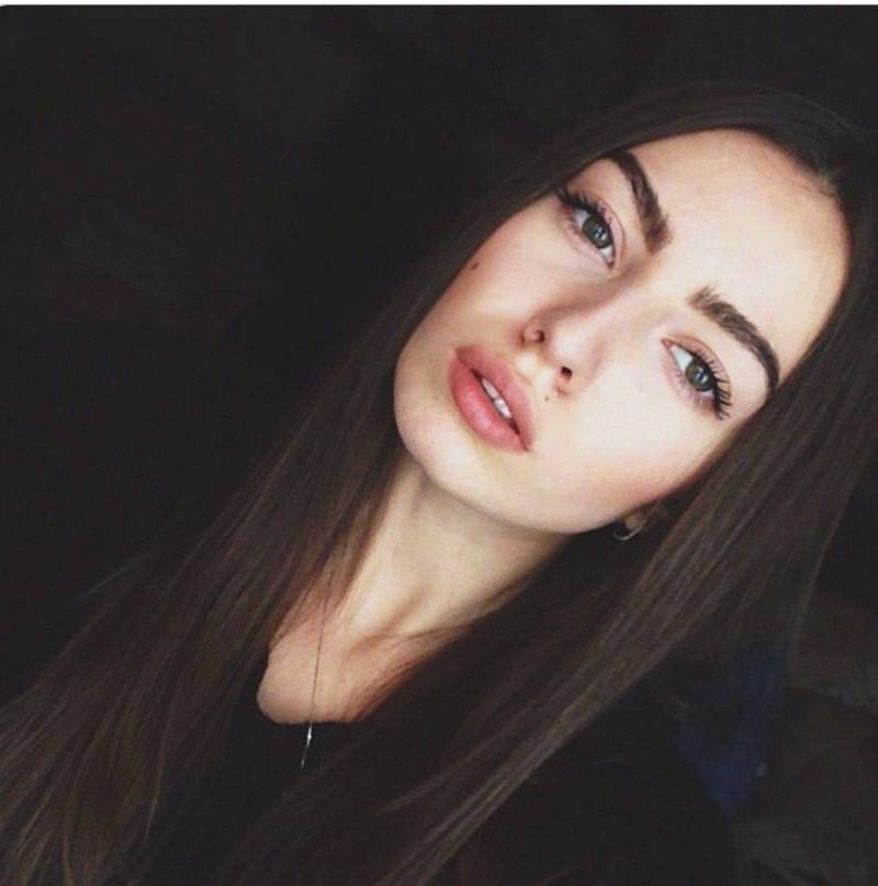 Фото: Во что можно перевоплотиться за три года популярности в Инстаграм