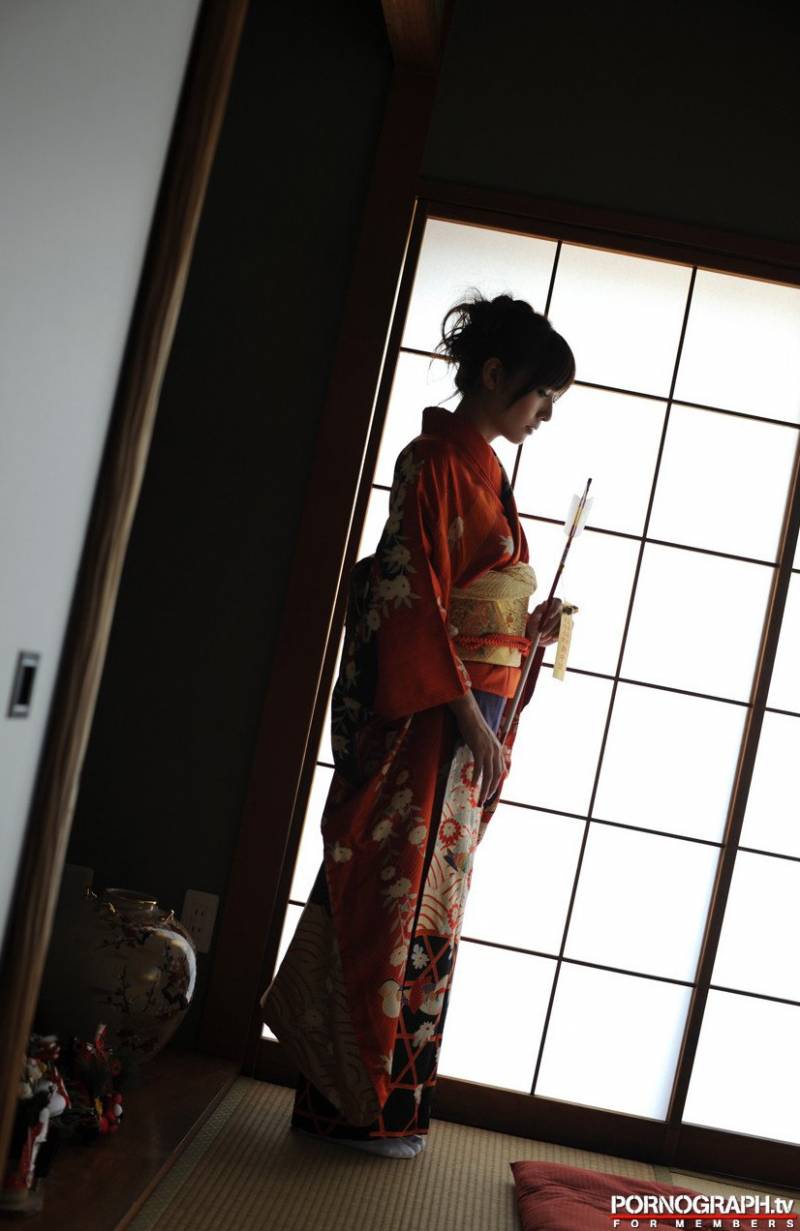 Фото - Модель:  Yuna Shiina