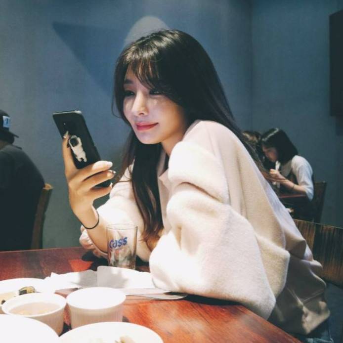 Фото: Пак Хень Сань - самый прекрасный лектор Южной Кореи