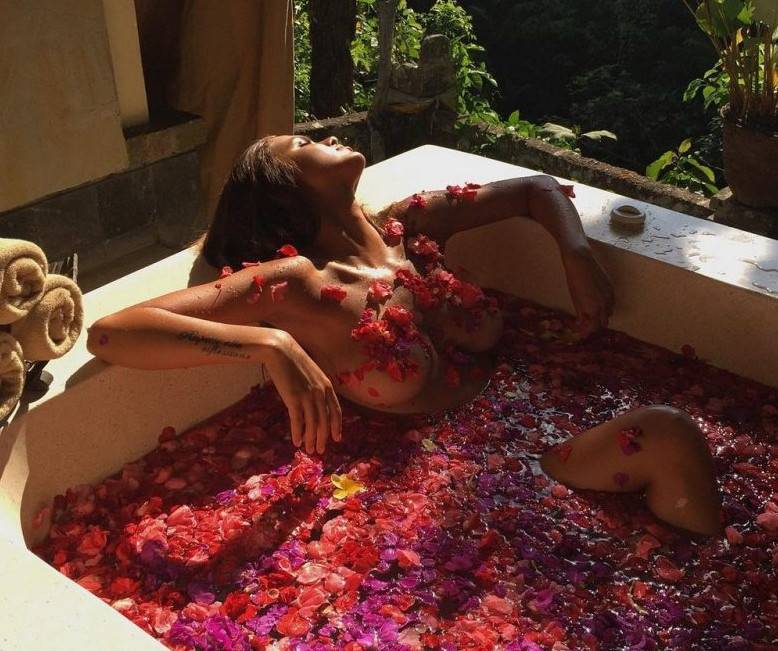 Фото - Девушки без бюстгальтеров  (2023.03.03)