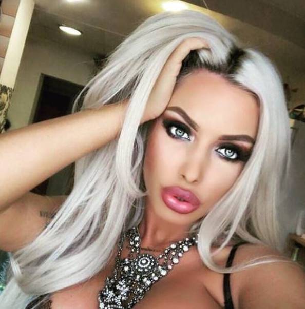 Фото: Твои губы  - как любишь сосать дуло пылесоса