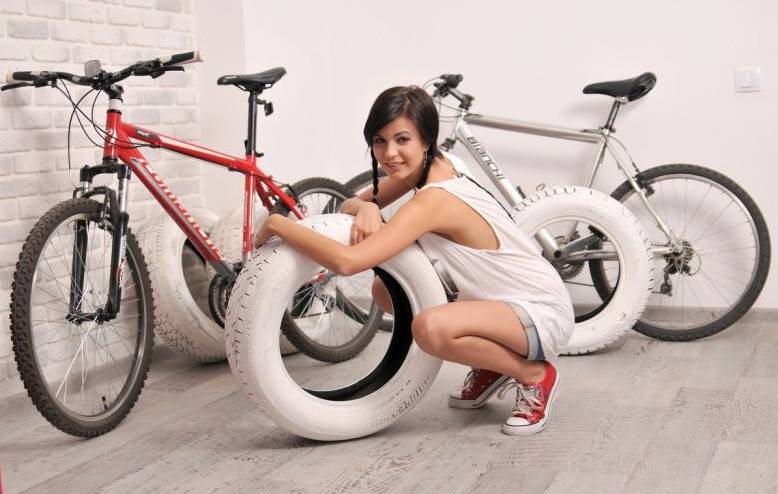 Сабина: обожаю велосипеды эротика фото и спорт